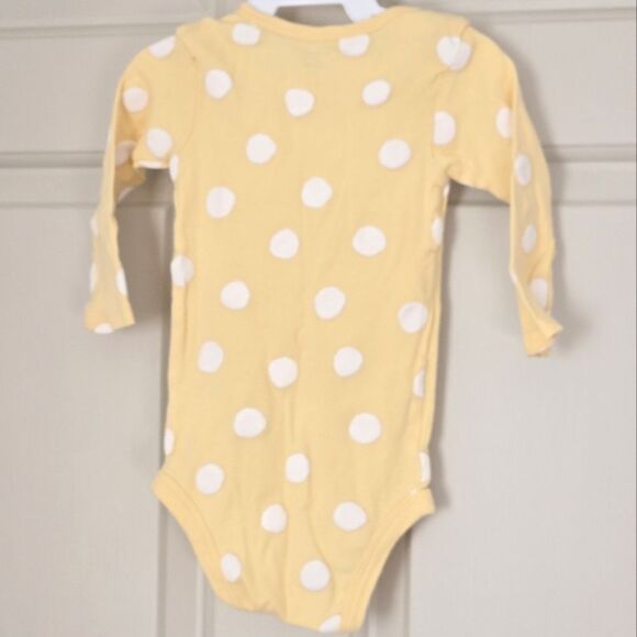 Free Gerber long sleeve onesie - Picture 5 of 5